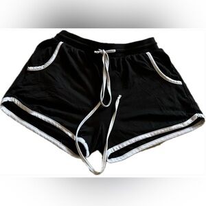 Nobo black and white sleep shorts